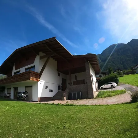 Haus Wolfi * Sautens